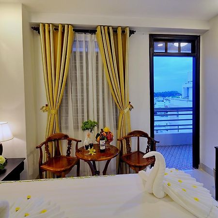 Full House Hotel На Транг Екстериор снимка