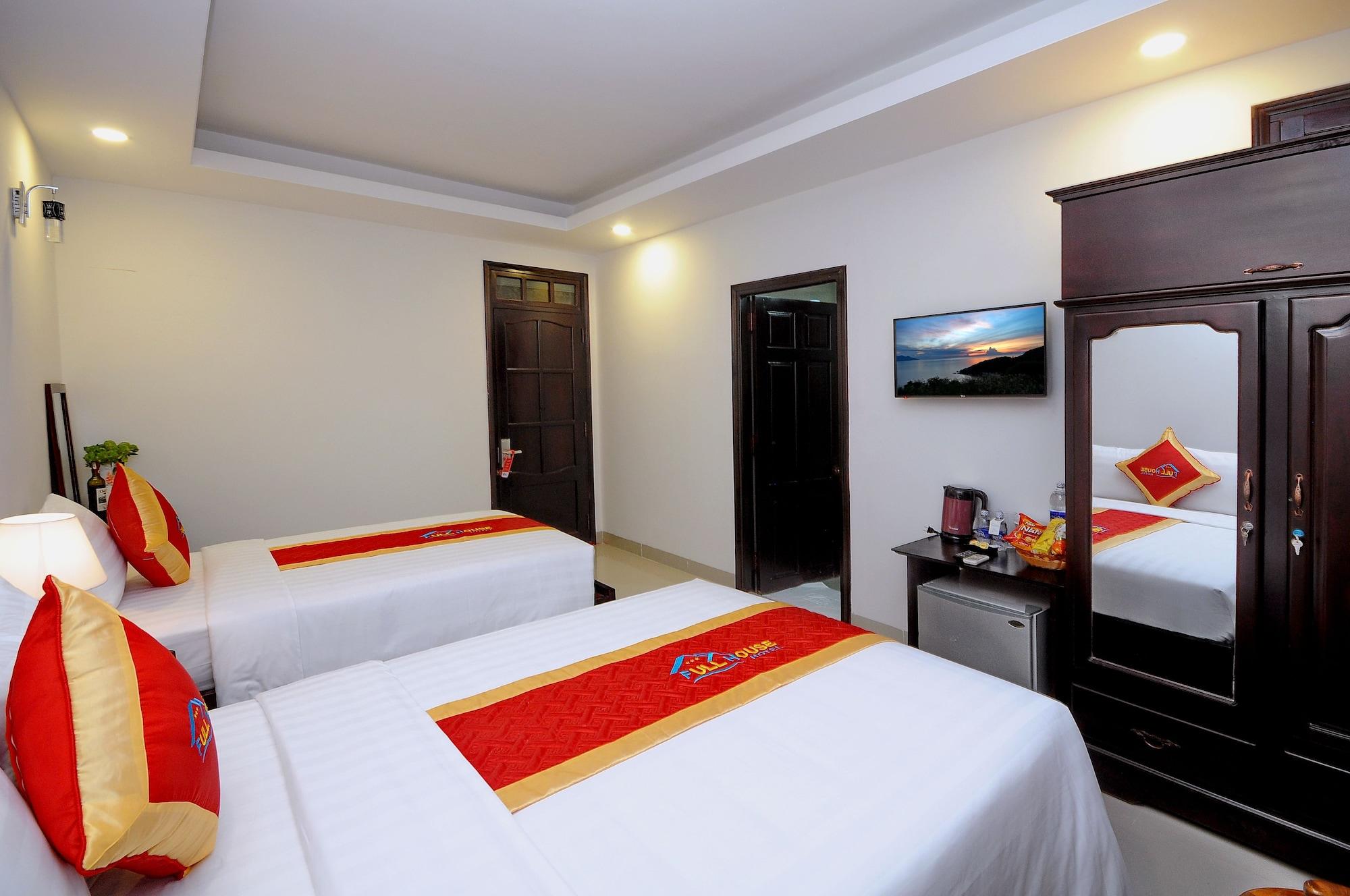 Full House Hotel На Транг Екстериор снимка