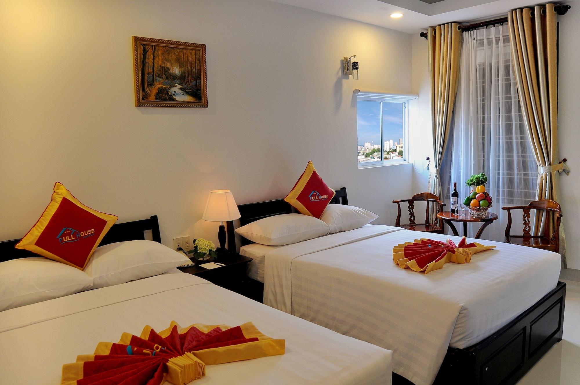Full House Hotel На Транг Екстериор снимка