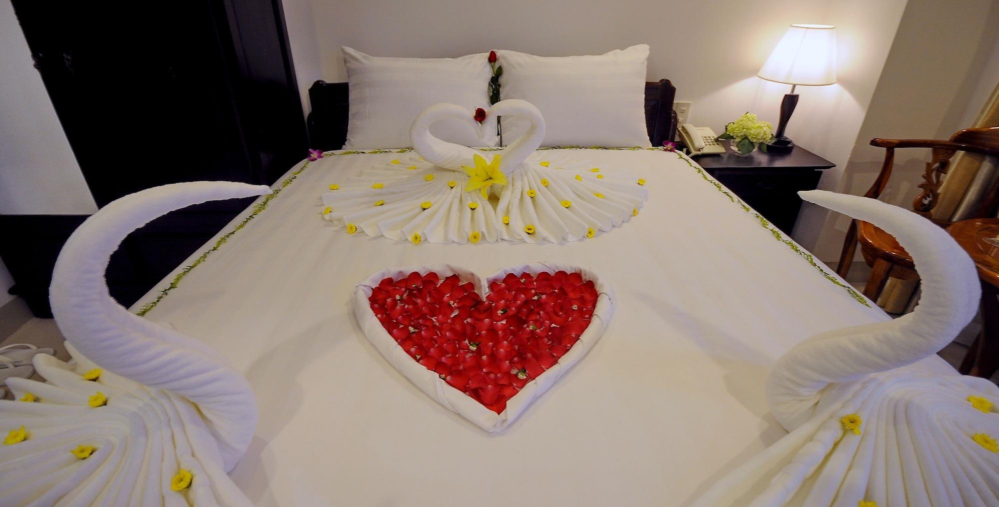 Full House Hotel На Транг Екстериор снимка