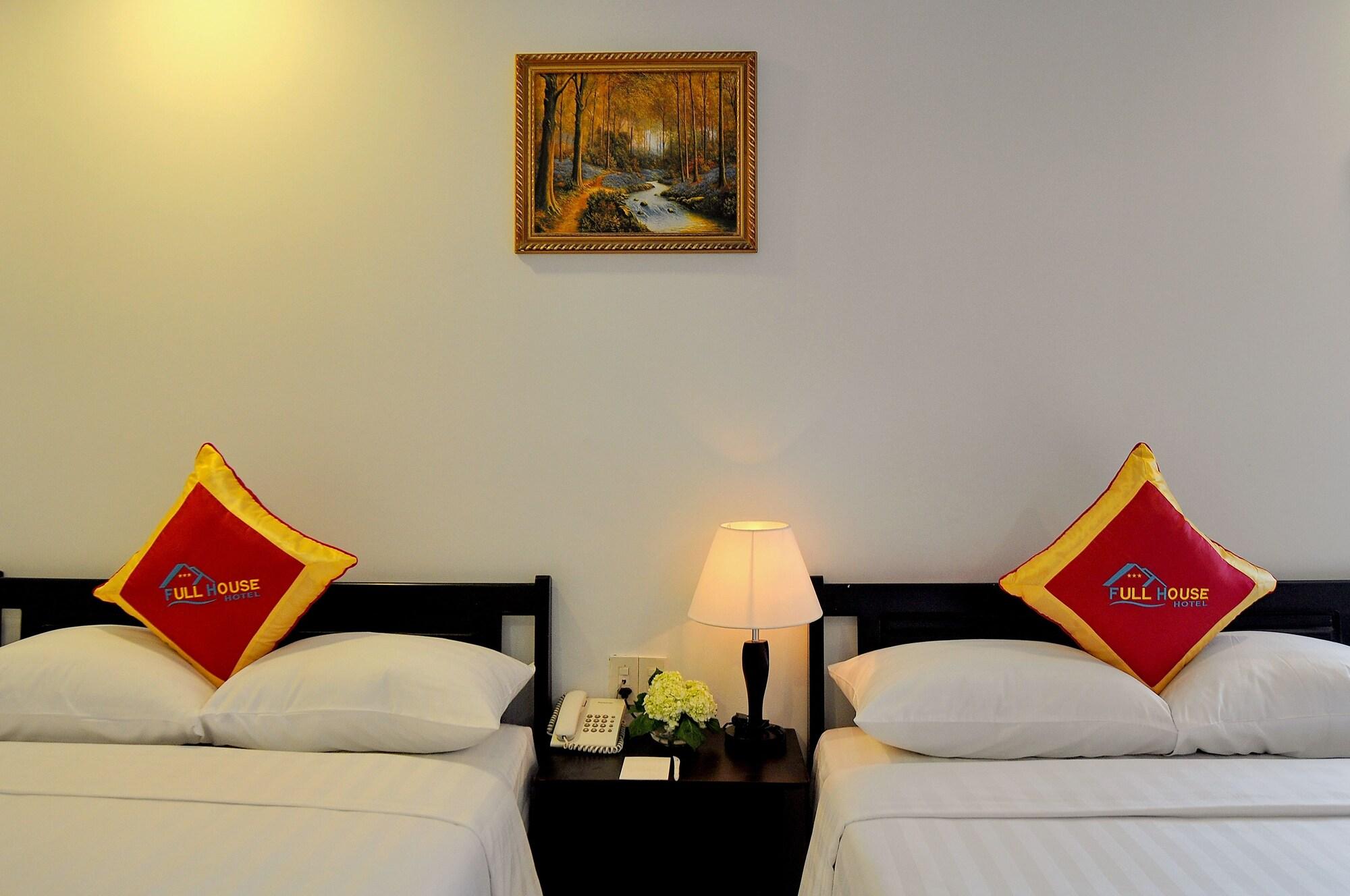 Full House Hotel На Транг Екстериор снимка