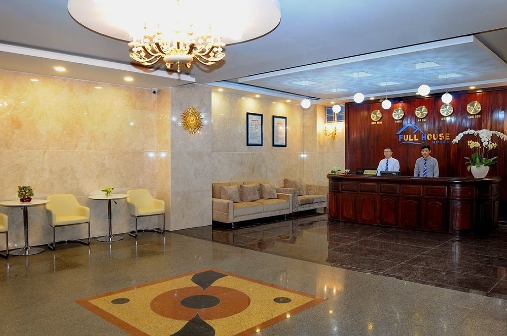 Full House Hotel На Транг Екстериор снимка